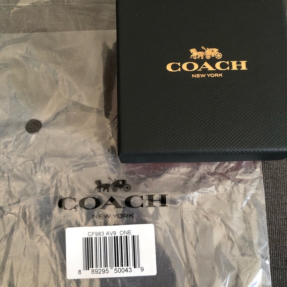 Coach C Stone Heart Earring Set - Picture 2 of 4